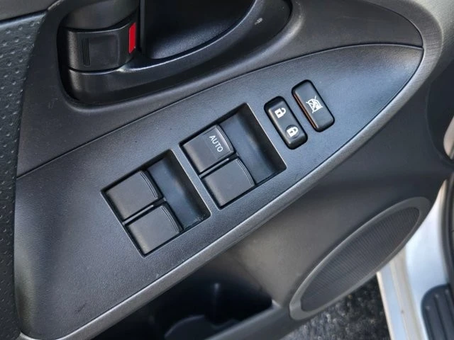 2012 Toyota RAV4 3rd Gen - Image 10 of 26
