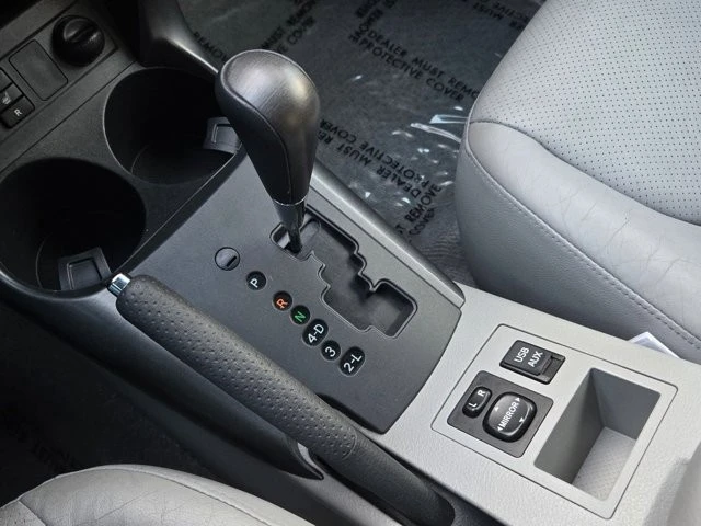 2012 Toyota RAV4 3rd Gen - Image 17 of 26