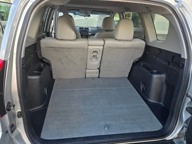 2012 Toyota RAV4 3rd Gen - Image 24 of 26