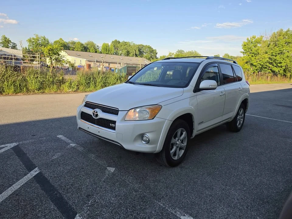 2012 Toyota RAV4 3rd Gen - Image 3 of 15