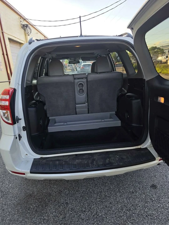 2012 Toyota RAV4 3rd Gen - Image 14 of 15