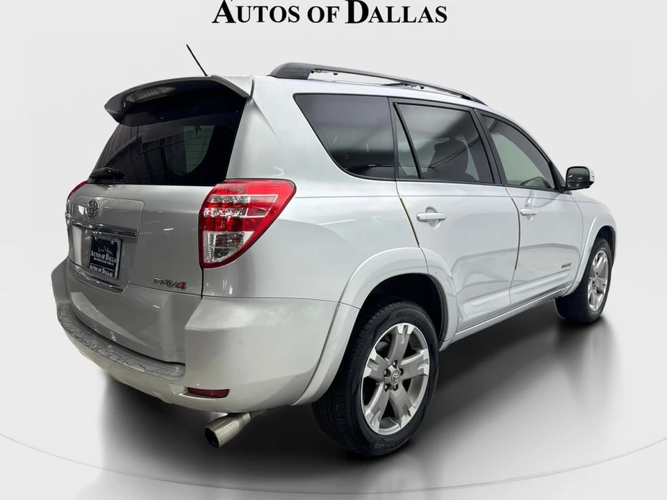 2012 Toyota RAV4 3rd Gen - Image 6 of 21