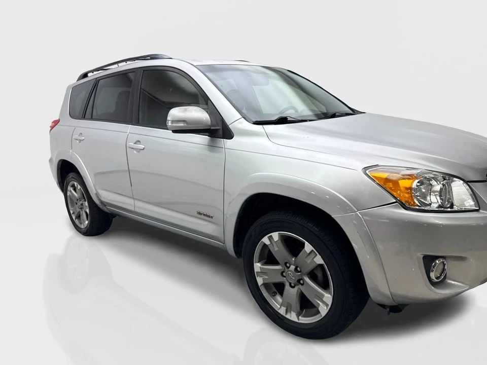 2012 Toyota RAV4 3rd Gen - Image 12 of 21