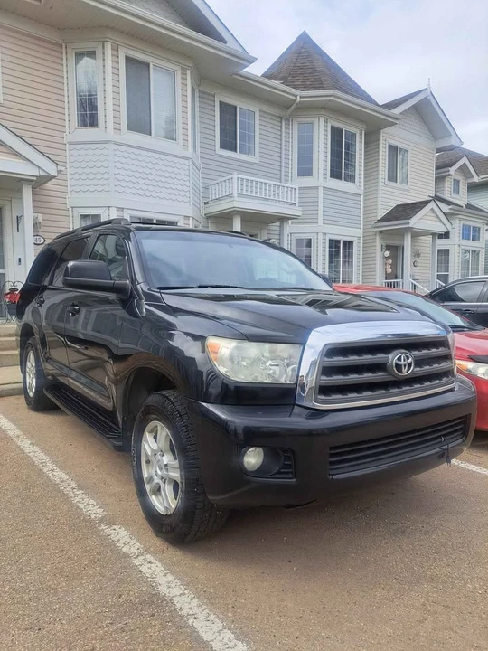 2012 Toyota Sequoia 2nd Gen - Image 2 of 15