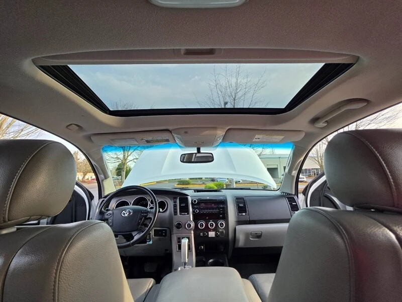 2012 Toyota Sequoia 2nd Gen - Image 17 of 21