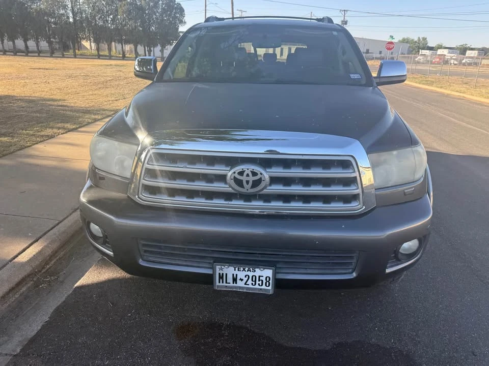 2012 Toyota Sequoia 2nd Gen - Image 4 of 11