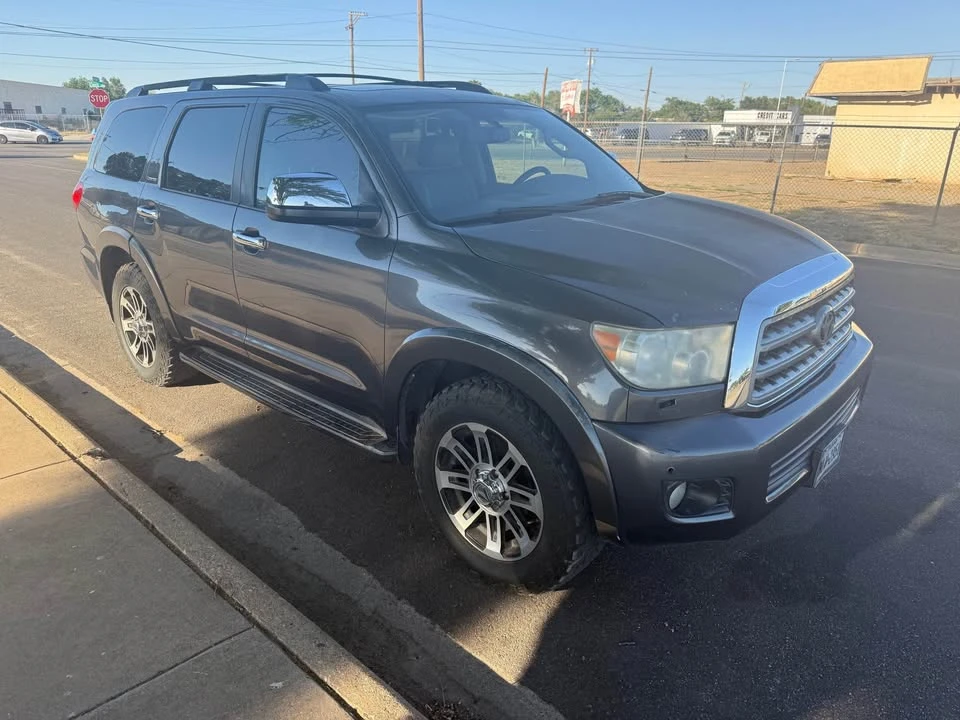 2012 Toyota Sequoia 2nd Gen - Image 3 of 11