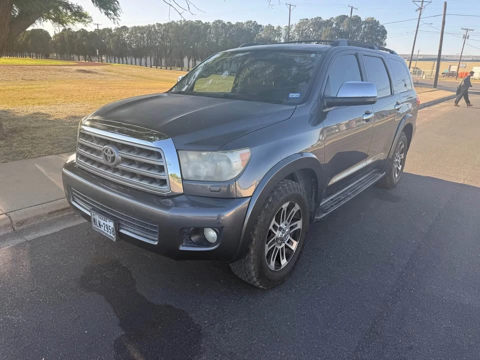 2012 Toyota Sequoia 2nd Gen - Image 5 of 11