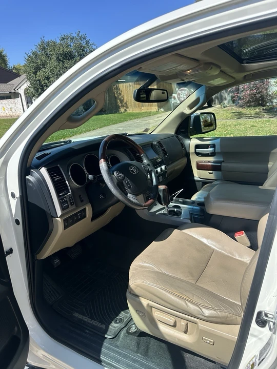 2012 Toyota Sequoia 2nd Gen - Image 9 of 20