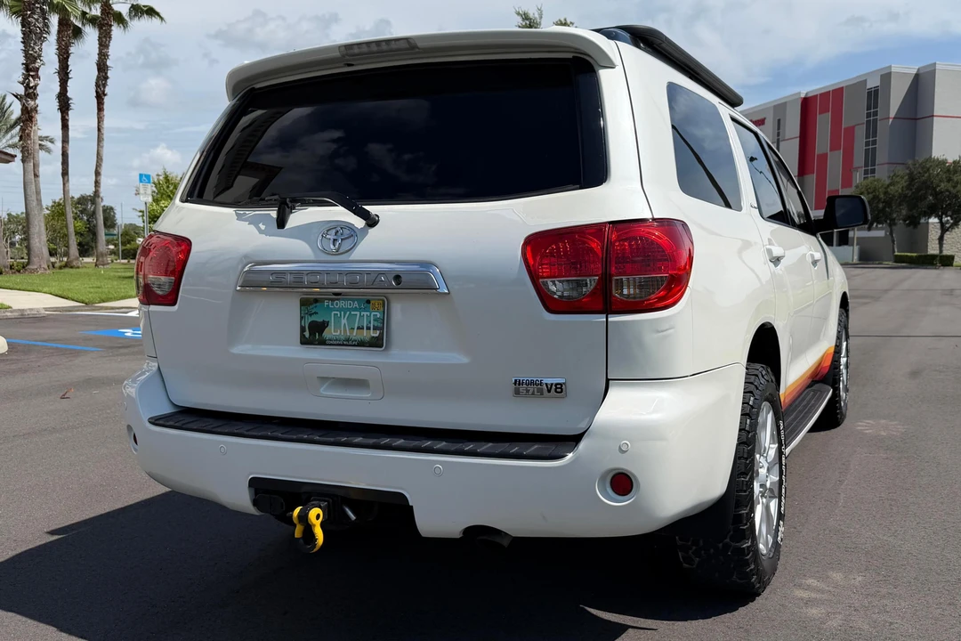 2012 Toyota Sequoia 2nd Gen - Image 5 of 31