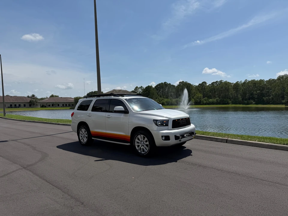 2012 Toyota Sequoia 2nd Gen - Image 17 of 31