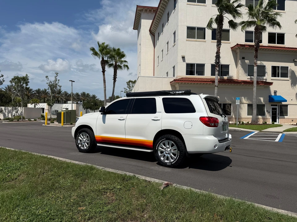 2012 Toyota Sequoia 2nd Gen - Image 8 of 31