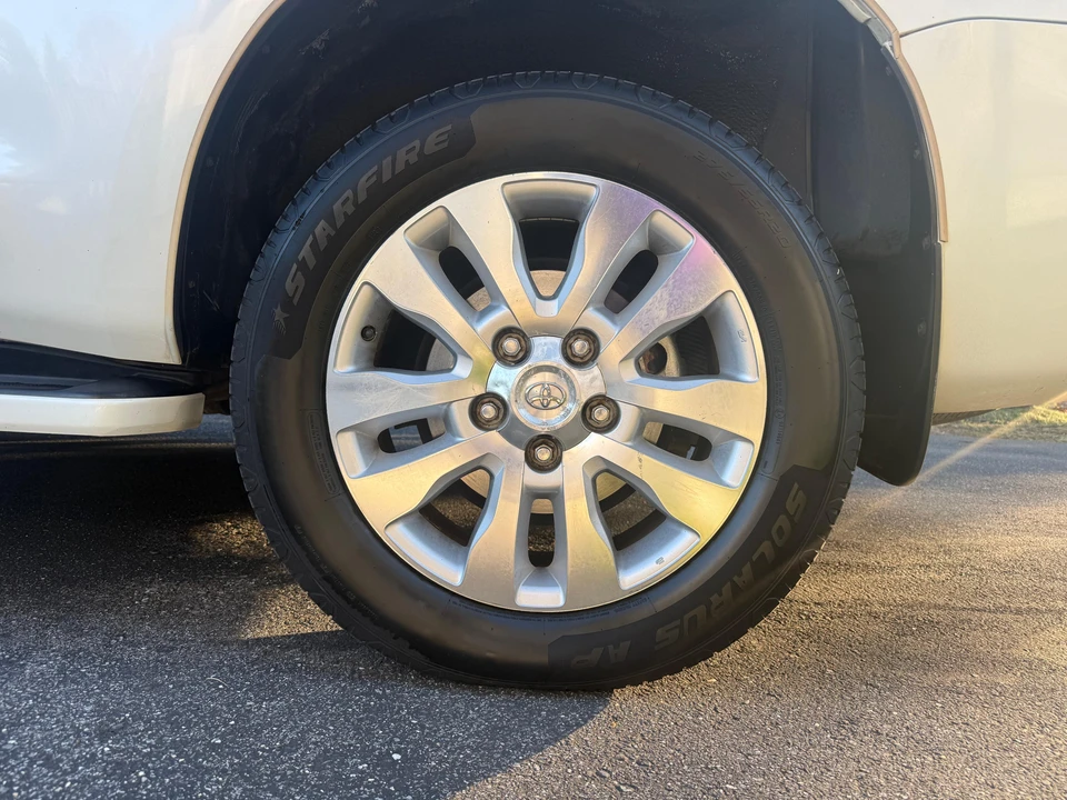 2012 Toyota Sequoia 2nd Gen - Image 30 of 31