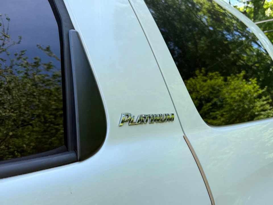 2012 Toyota Sequoia 2nd Gen - Image 25 of 31