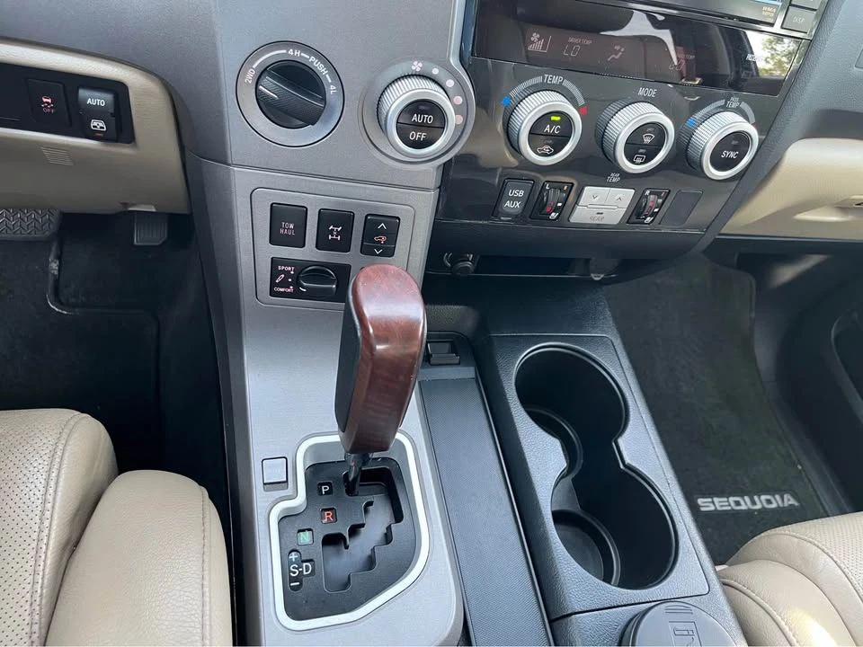 2012 Toyota Sequoia 2nd Gen - Image 9 of 11