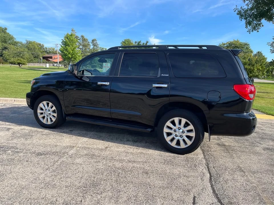 2012 Toyota Sequoia 2nd Gen - Image 2 of 11