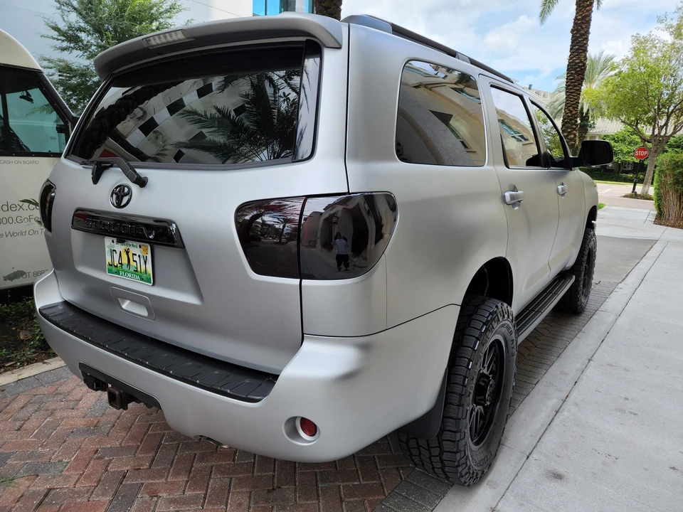 2012 Toyota Sequoia 2nd Gen - Image 14 of 31
