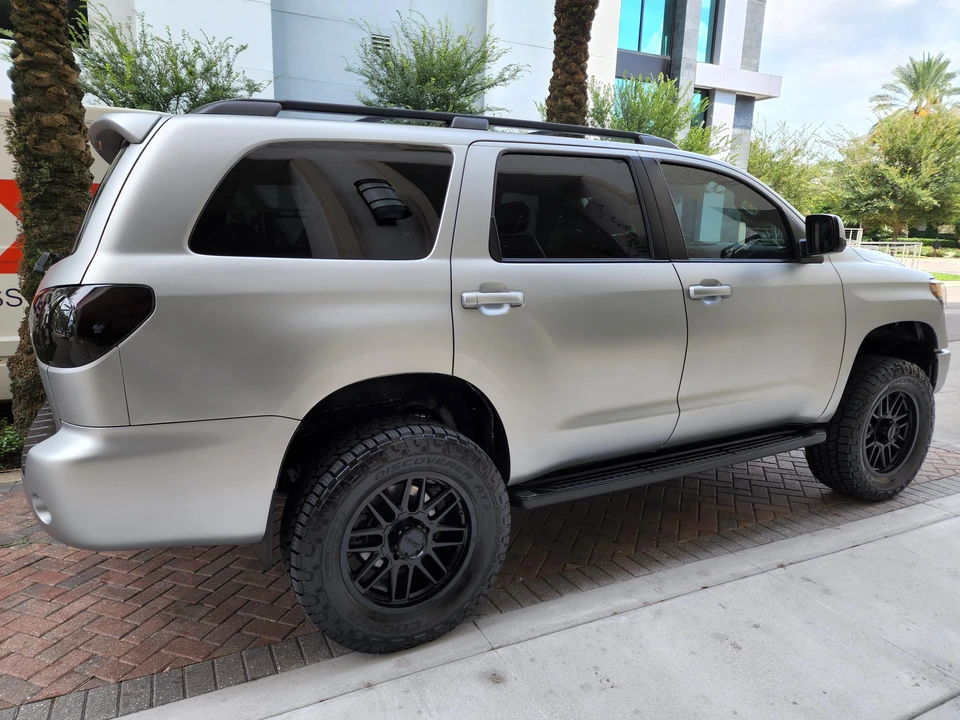 2012 Toyota Sequoia 2nd Gen - Image 15 of 31