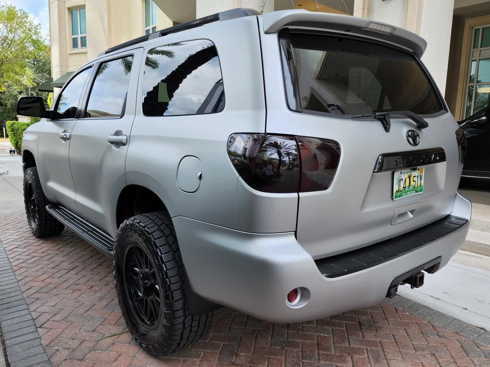2012 Toyota Sequoia 2nd Gen - Image 12 of 31