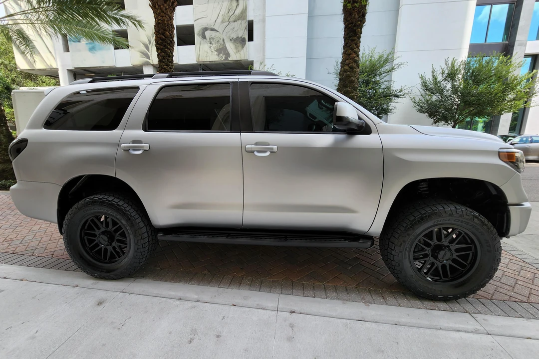 2012 Toyota Sequoia 2nd Gen - Image 3 of 31