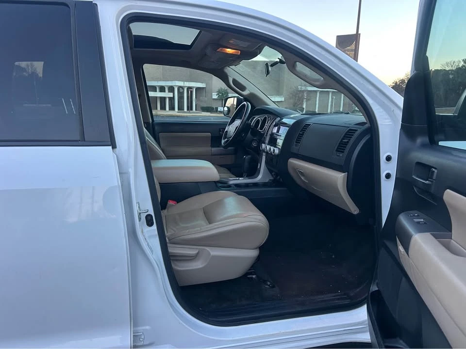 2012 Toyota Sequoia 2nd Gen - Image 8 of 20