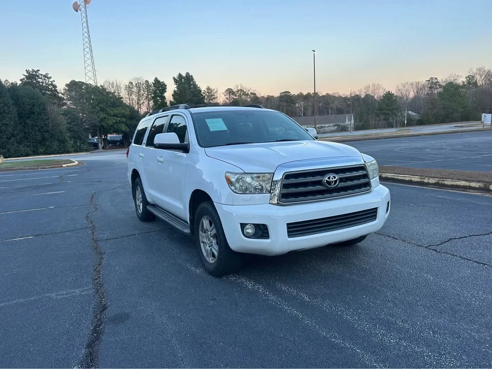 2012 Toyota Sequoia 2nd Gen - Image 2 of 20