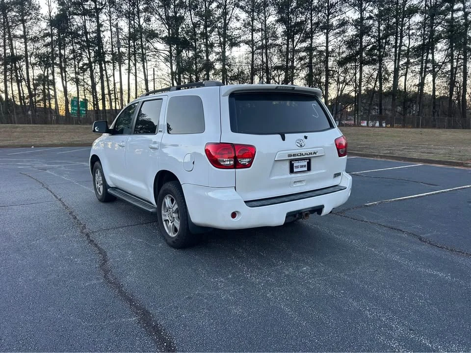 2012 Toyota Sequoia 2nd Gen - Image 6 of 20