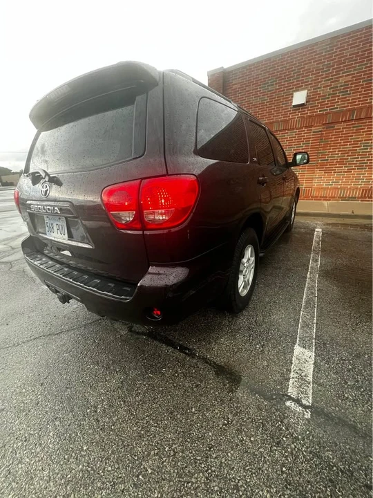 2012 Toyota Sequoia 2nd Gen - Image 6 of 14