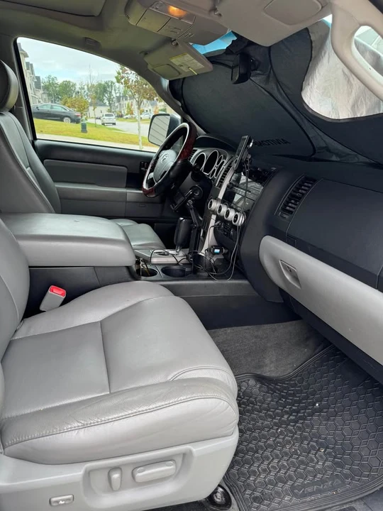 2012 Toyota Sequoia 2nd Gen - Image 6 of 10