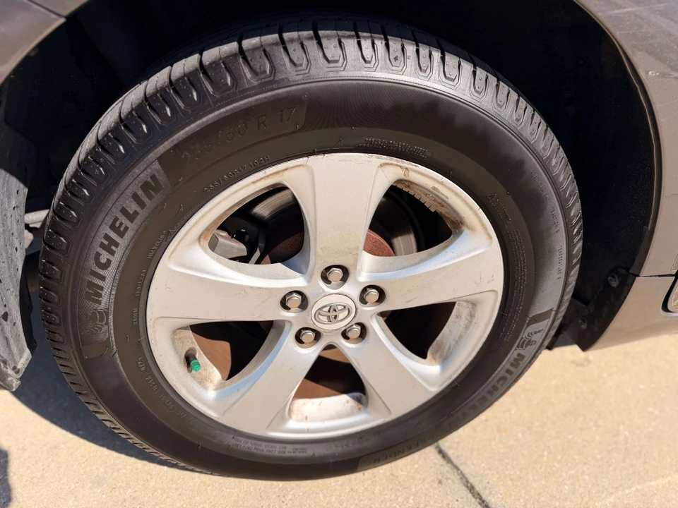 2012 Toyota Sienna 3rd Gen - Image 14 of 21