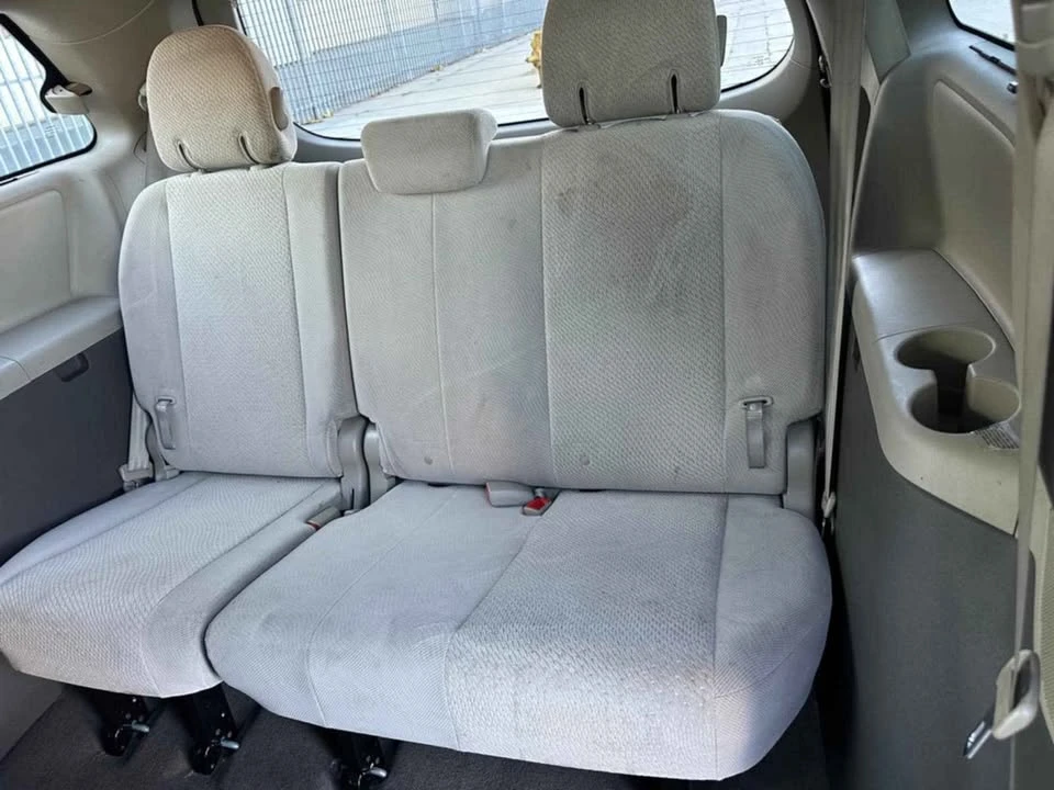 2012 Toyota Sienna 3rd Gen - Image 6 of 20