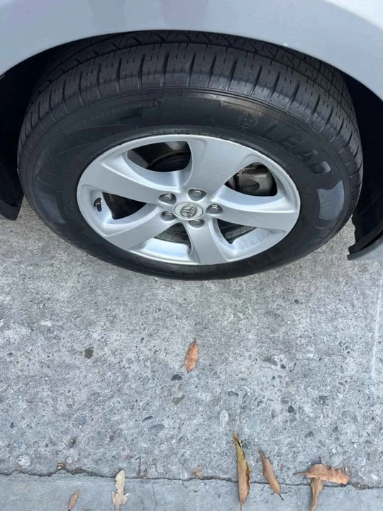 2012 Toyota Sienna 3rd Gen - Image 11 of 20