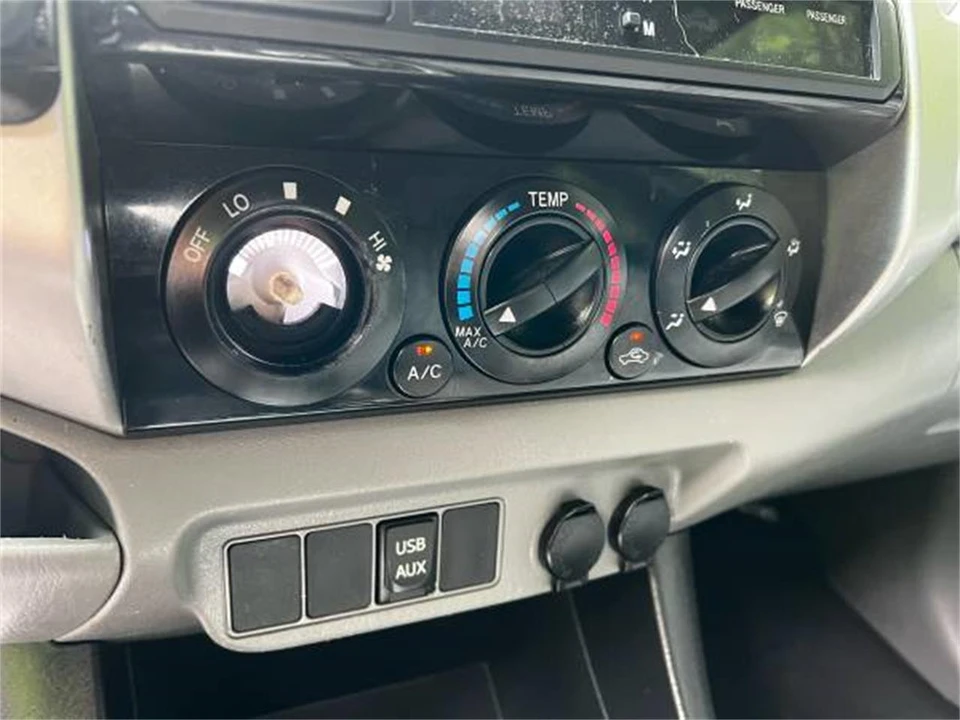 2012 Toyota Tacoma 2nd Gen - Image 15 of 27