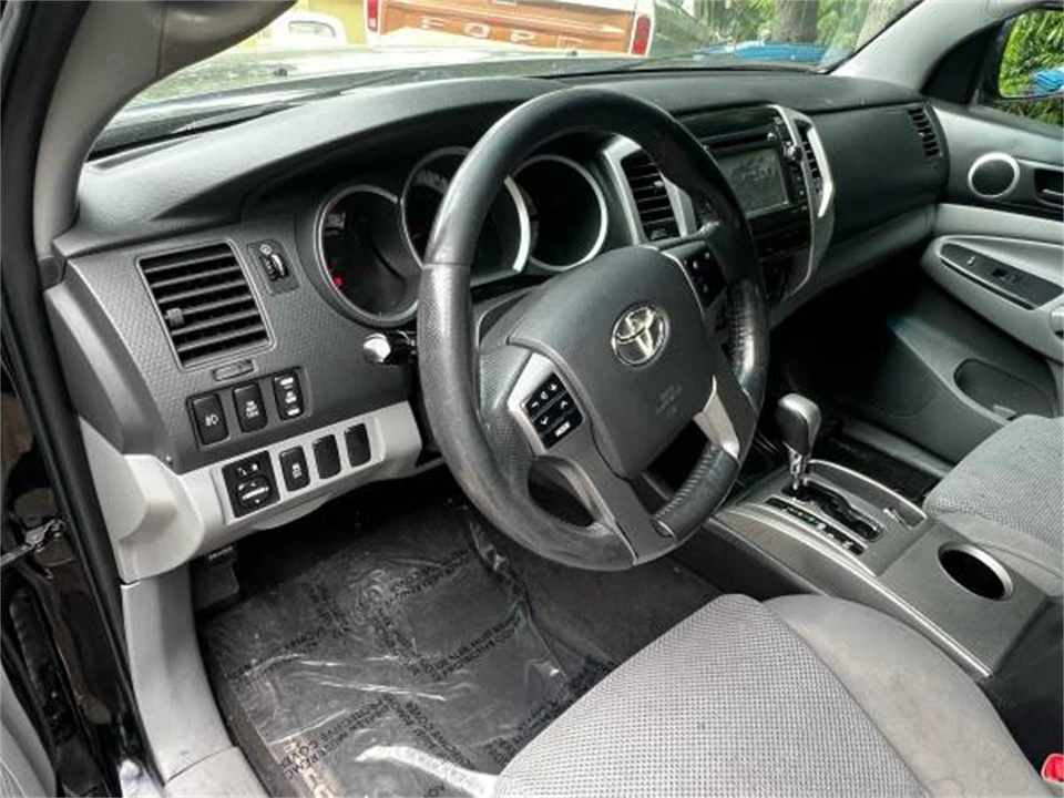 2012 Toyota Tacoma 2nd Gen - Image 13 of 27