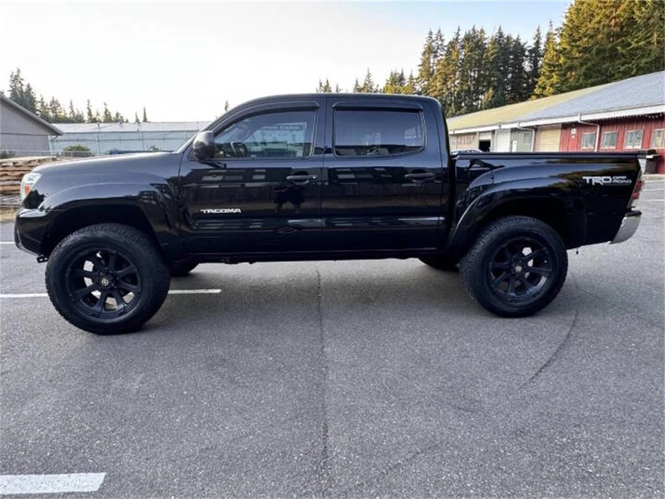 2012 Toyota Tacoma 2nd Gen - Image 3 of 27