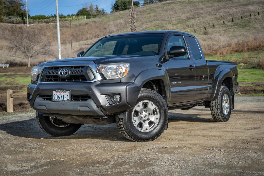 2012 Toyota Tacoma 2nd Gen - Image 6 of 31