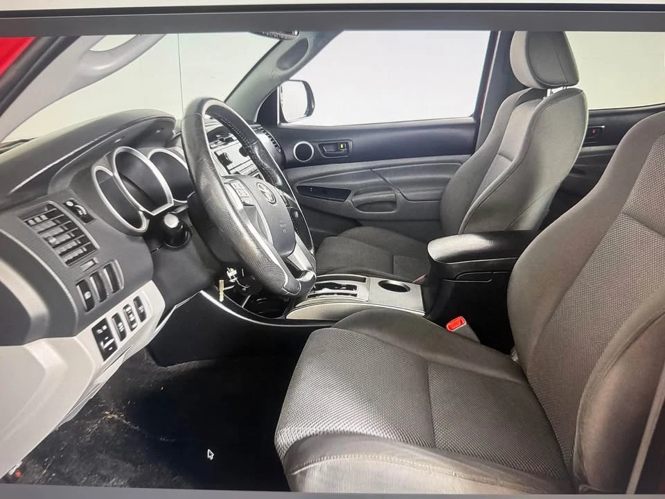 2012 Toyota Tacoma 2nd Gen - Image 6 of 8