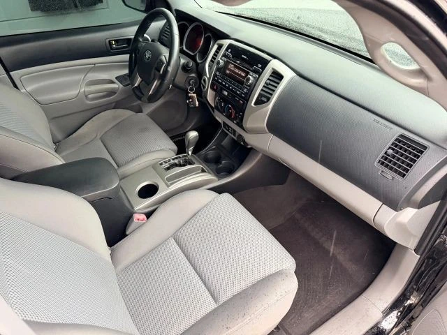 2012 Toyota Tacoma 2nd Gen - Image 15 of 21