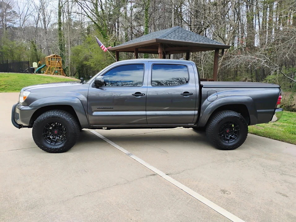 2012 Toyota Tacoma 2nd Gen - Image 10 of 31