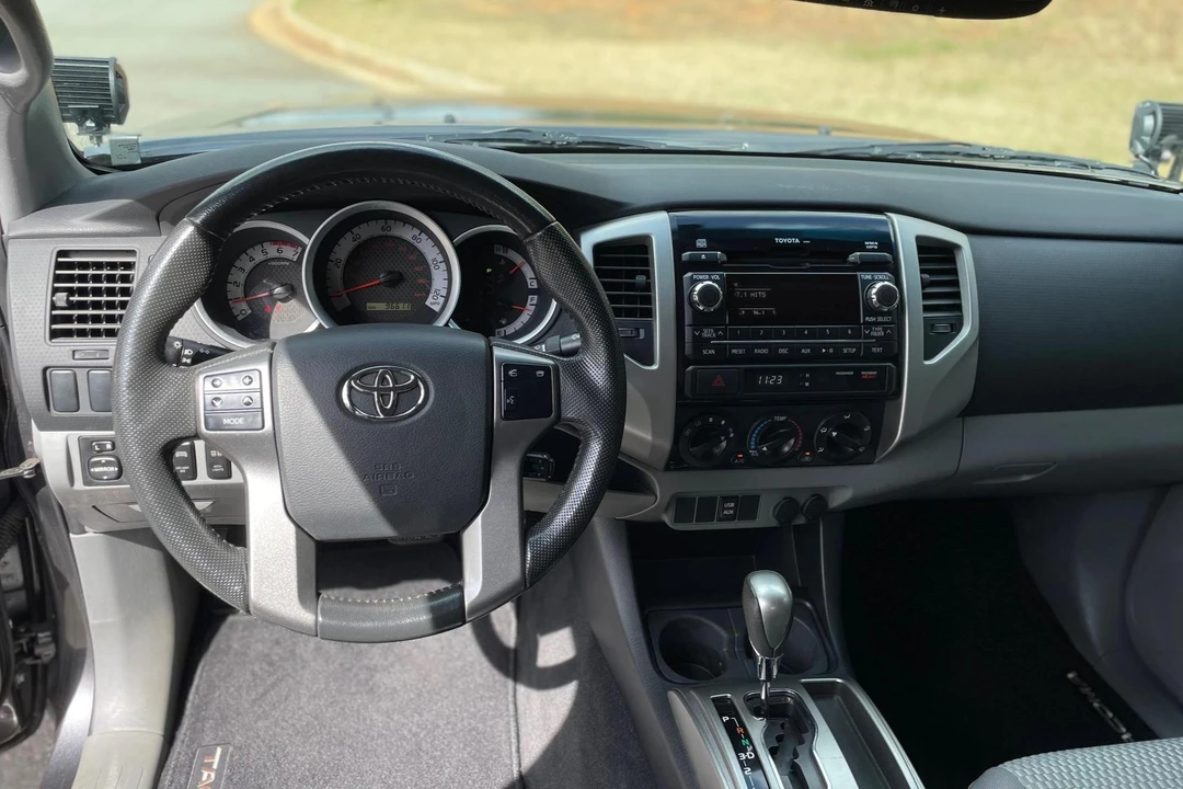 2012 Toyota Tacoma 2nd Gen - Image 23 of 31