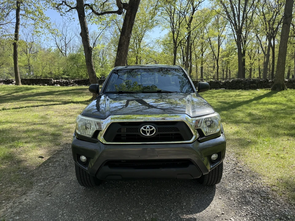 2012 Toyota Tacoma 2nd Gen - Image 7 of 31