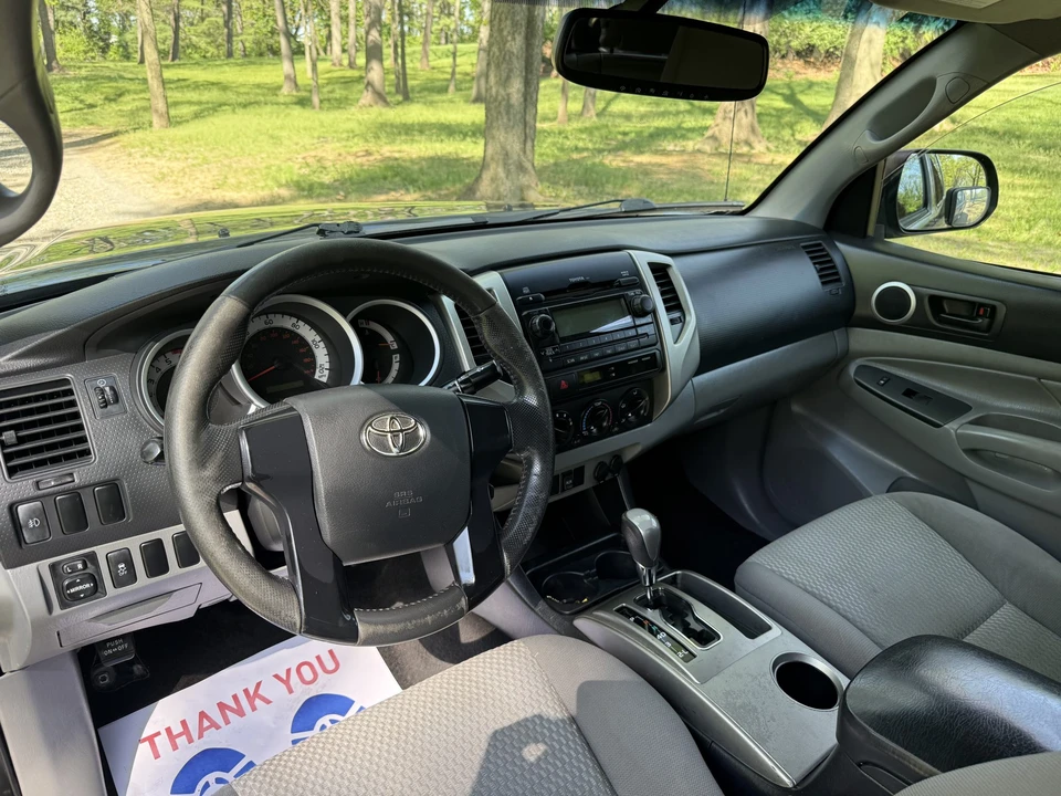 2012 Toyota Tacoma 2nd Gen - Image 29 of 31