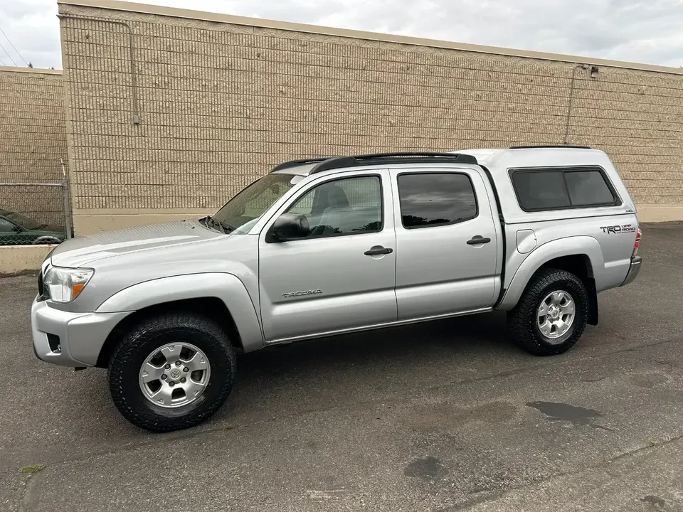 2012 Toyota Tacoma 2nd Gen - Image 7 of 16