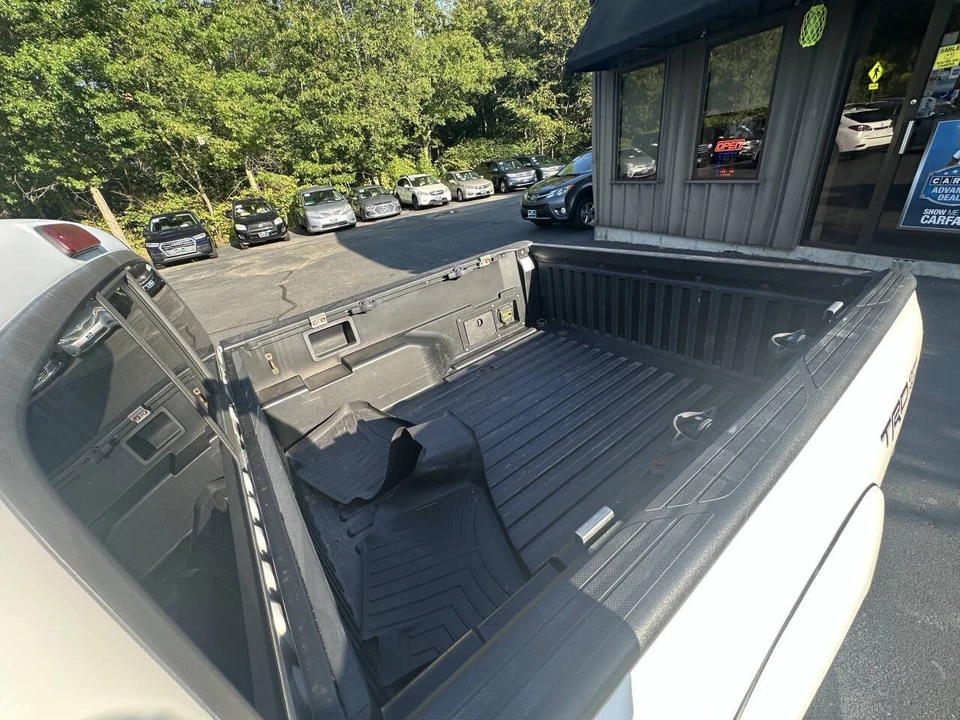 2012 Toyota Tacoma 2nd Gen - Image 16 of 21