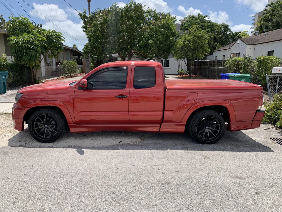 2012 Toyota Tacoma 2nd Gen - Image 8 of 31