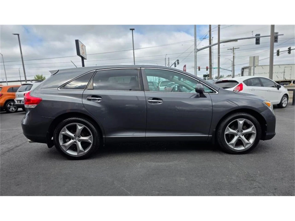 2012 Toyota Venza - Image 6 of 22