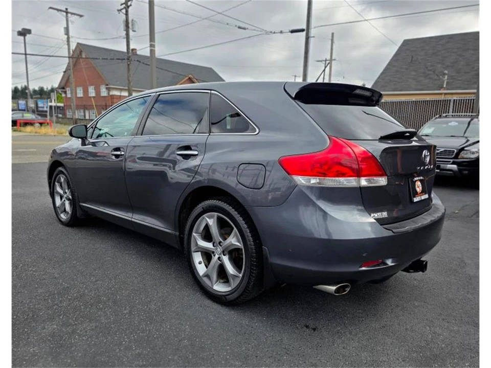 2012 Toyota Venza - Image 3 of 22