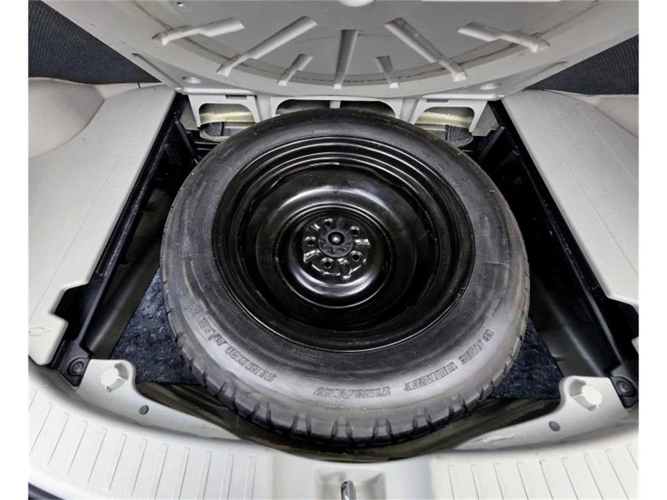 2012 Toyota Venza - Image 19 of 22
