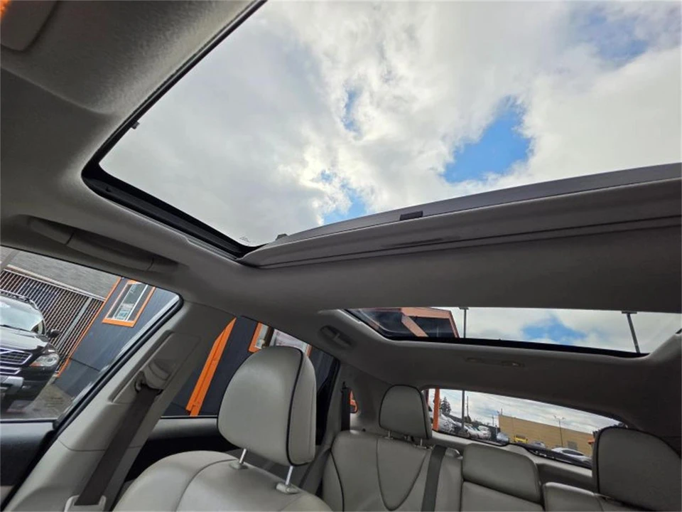 2012 Toyota Venza - Image 21 of 22