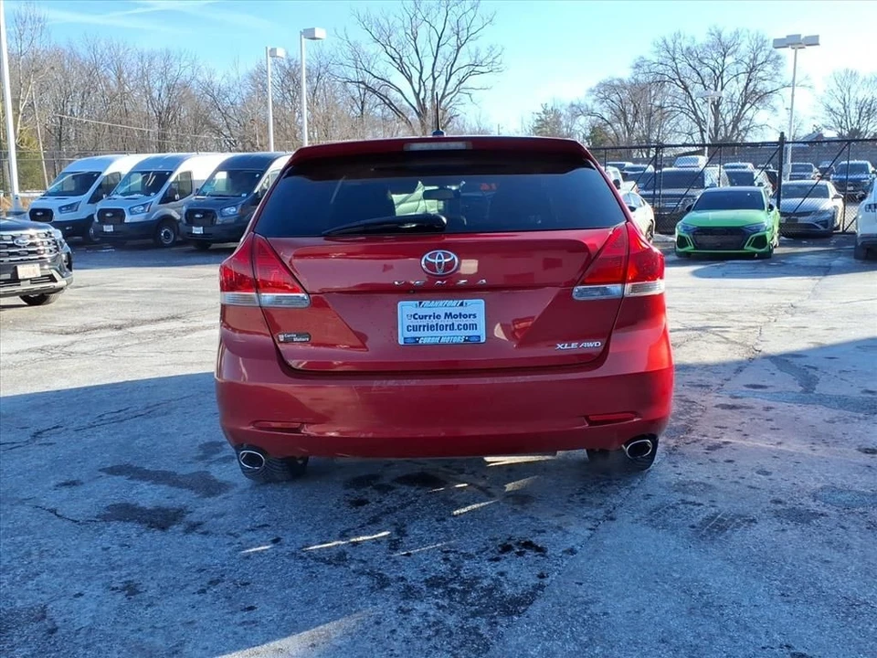 2012 Toyota Venza - Image 6 of 12